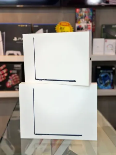 MacBook Air M3 15 e 13 Polegadas