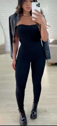 Macacão decido canelado 