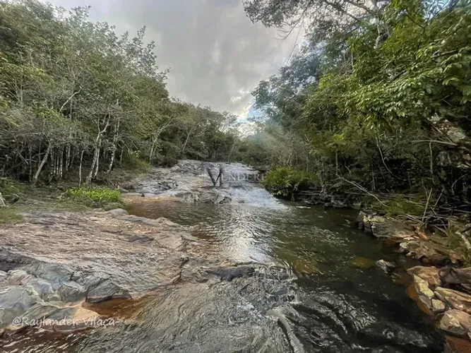 Terreno com cachoeira à Venda em Resende Costa MG