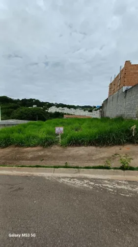 Ótimo terreno a venda no Alta Vila em Varginha MG 