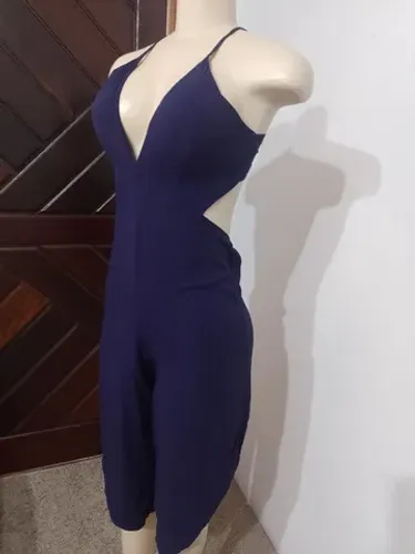 Macacão feminino com bojo - tamanho M