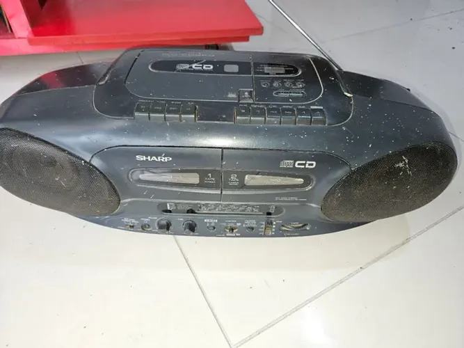 Radio cassete Sharp