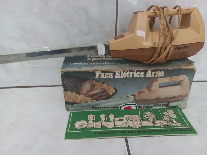 Antiga faca elétrica Arno 
