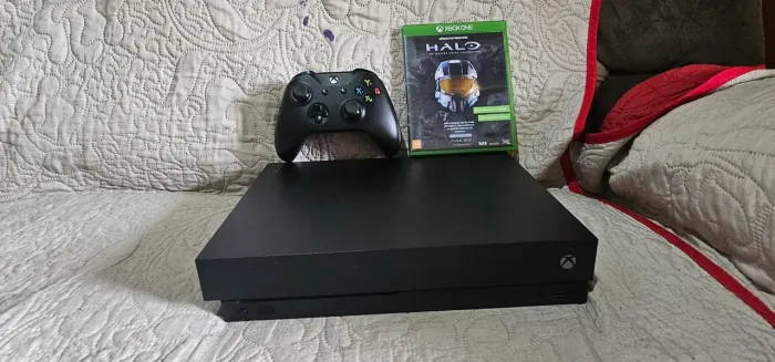 XNOX ONE X CONTROLE ORIGINAL CABOS E JOGO INCLUSO