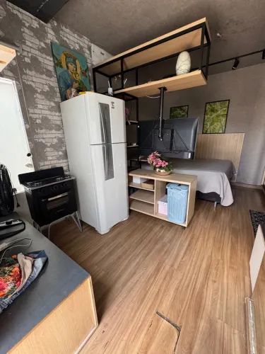 ALUGO FLAT SEMI MOBILIADO 