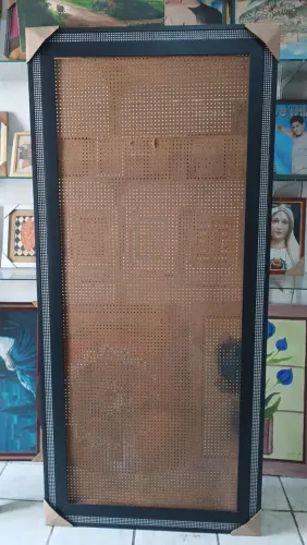 Moldura alto Luxo preto fosco com detalhes