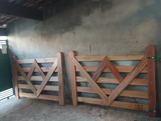 Porteira de Madeira para Fazenda - Novo