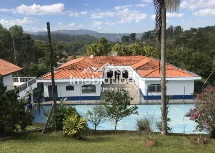 Chácara à venda em Atibaia - Cond. Rancho Maringá - 10.000,00 m².