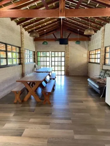 Chácara à venda em Santa Isabel, Monte Negro, com 5 quartos, com 9000 m²
