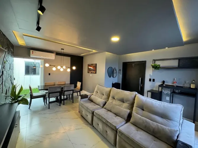 Alugo casa em cond. Fechado 3/4 sendo 2 suítes em Ananindeua próx. A Orla 