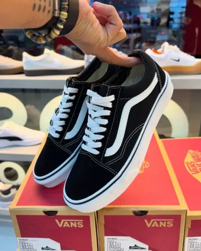 Tenis Vans Old Skool Preto Tradicional