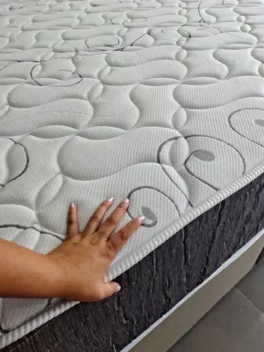 CAMA QUEEN ORTOBOM 78 CENTÍMETROS DE ALTURA