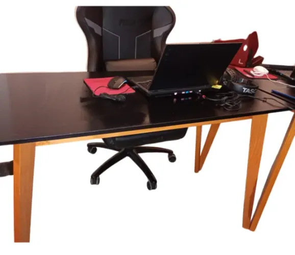 Escrivaninha Joyce Madeira Taeda - Preto/Mel