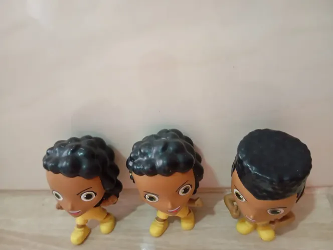 Bonecos Colecionáveis - Personagens de Desenho