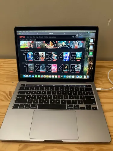 Macbook Pro A2251 com Touch Bar, Core I5, 16gm Ram 512ssd, Aceito Trocas