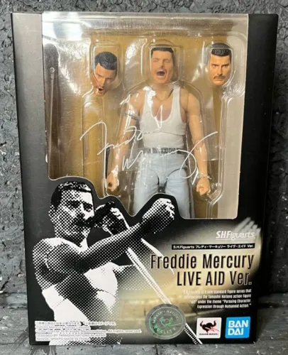 Boneco Freddie Mercury - Live Aid Version - Shfiguarts Bandai