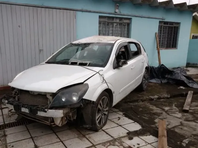 Sucata Vectra Hatch GT-X Automático 2010 PARA RETIRADA DE PEÇAS