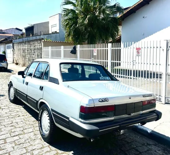 Chevrolet Opala Diplomata/diplom. SLE 4.1/2.5 1985