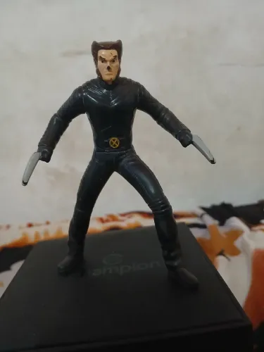 Boneco Wolverine