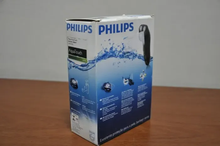 Barbeador Philips Aquatouch