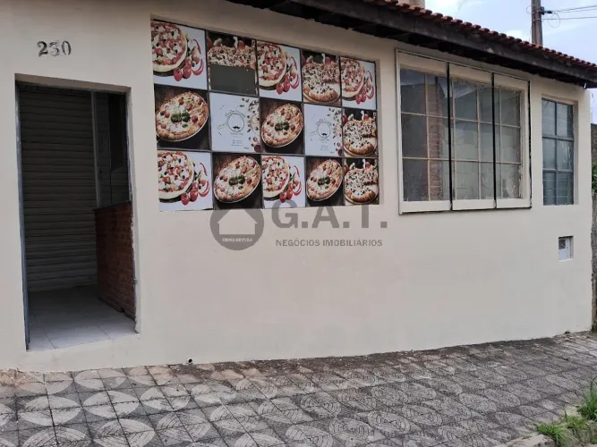 Salão Comercial para Locação em Sorocaba-SP, Jardim Europa - 2 Banheiros, 200m² de Área
