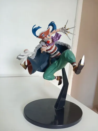 Boneco Buggy One Piece anime action figure!