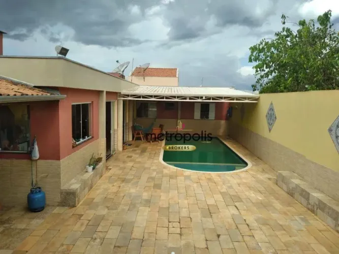 Casa à venda, 260 m² por R$ 761.000,00 - Vila Doutor Laurindo - Tatuí/SP