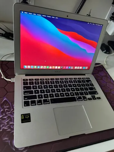 MacBook Air 13インチ 2015 i5 8GB 512GB MacBook Air (13 polegadas, início de 2015) - Especificações