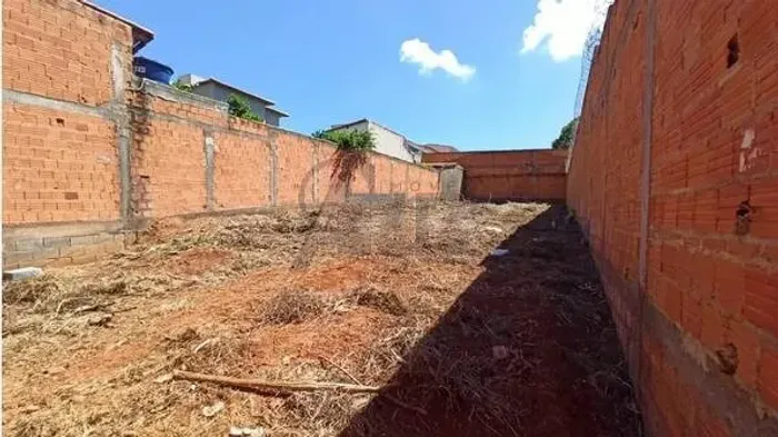 Lote à Venda - Bairro São Judas - Montes Claros/MG