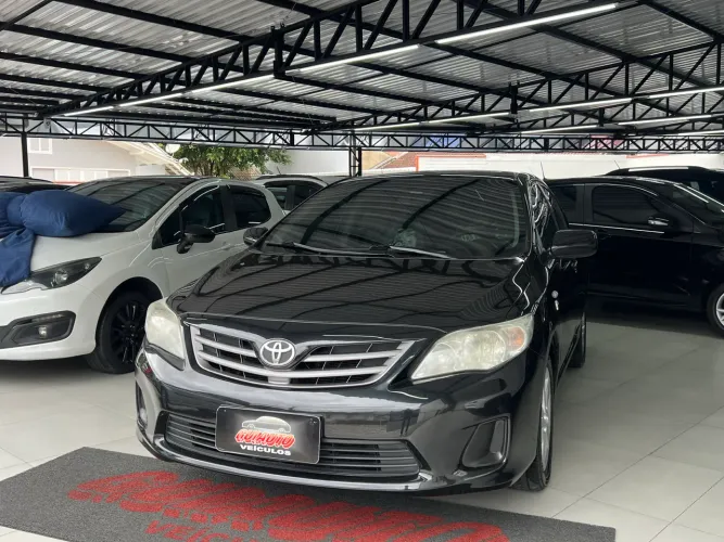 Toyota Corolla GLI 1.8 Flex 16V Aut. 2014