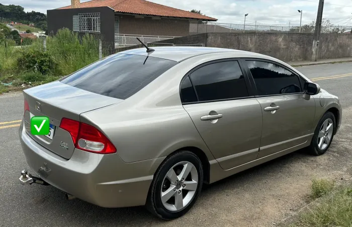 Honda Civic Sedan LXS 1.8/1.8 Flex 16V Aut. 4P 2008