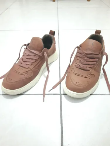 Tênis Couro Reserva Hero Masculino - Marrom #223 - (Cabe em 42)