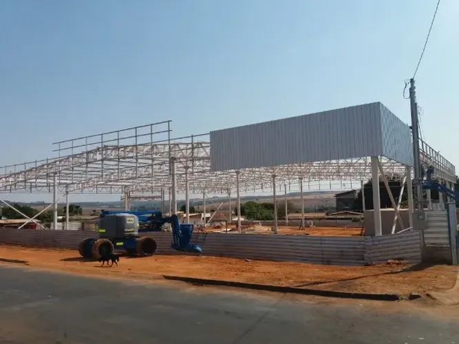 Montagem e Fabricação de Galpões Metálicos