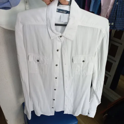 Camisa John John Branca - Tamanho M