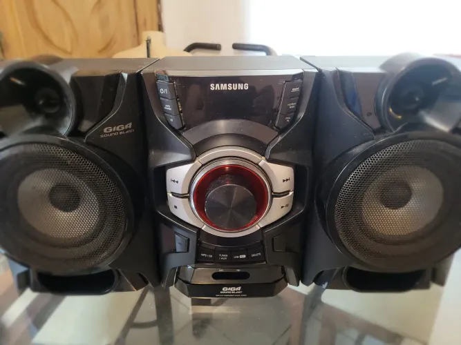 Micro system 