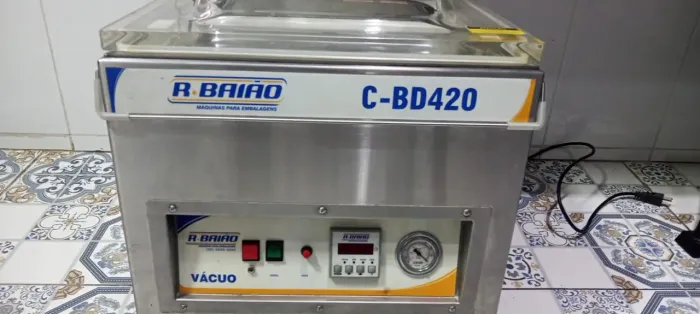 Máquina de Vácuo para Embalagem. N. R-Baião C-BD420