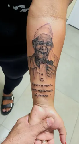 Curso de tatuagem para iniciantes 