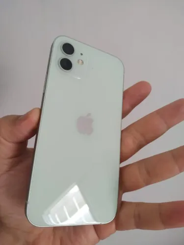 Troco iPhone 12 por iPhone 13