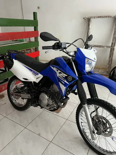 Lander 250 azul