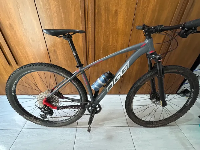 BICICLETA OGGI 7.2 BIG WHELL ARO 29