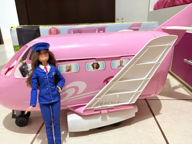 jatinho barbie completo + boneca piloto 