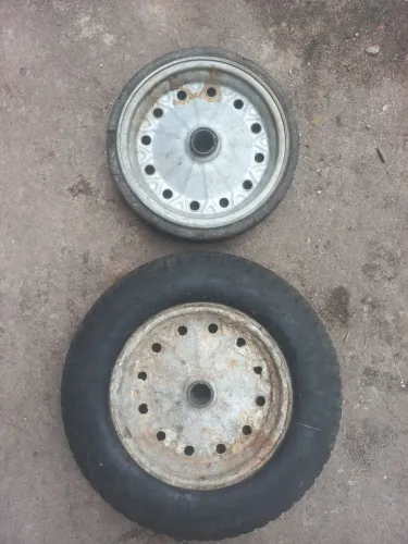 Roda de carrinho de mão
