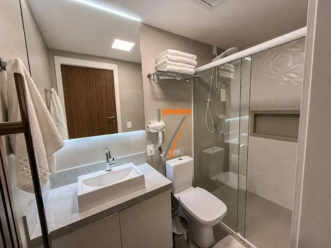 Apartamento com 1 dormitório para alugar, 38 m² por R$ 4.200/mês - Centro - Florianópolis/