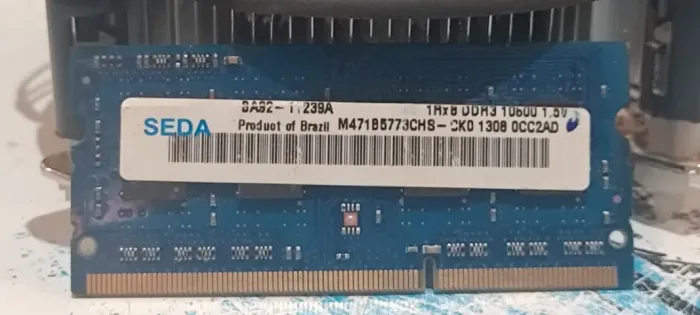 Memória RAM 8GB DDR3 1600MHz para notebook