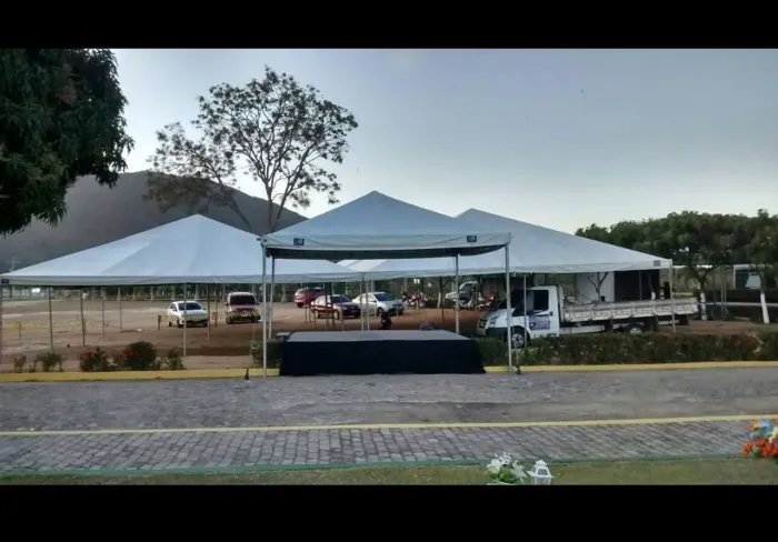 Tablado e tenda, stand, camarim, disciplinador, Locação