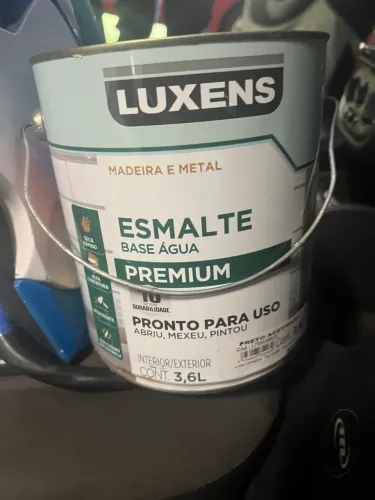 Tinta a base de água à venda!