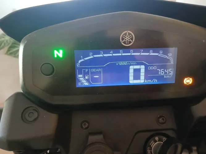 Crosser S vermelha seminova