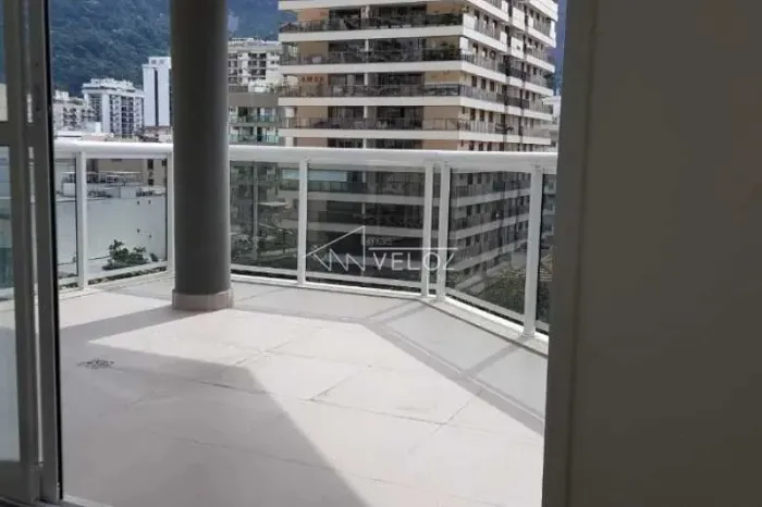 Apartamento : / Residencial / Botafogo