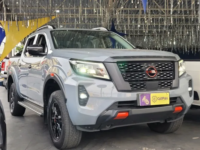 Nissan Frontier Pro4x CD 4X4 2.3 Bi-TB Die. AUT 2025