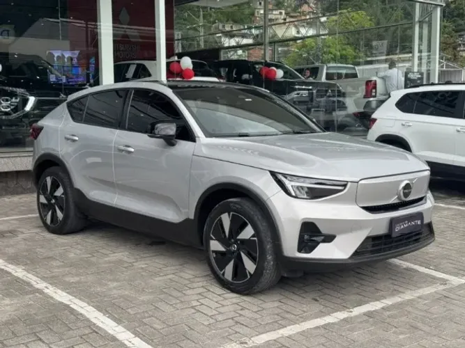Volvo C40 Recharge Plus (elétrico) 2024